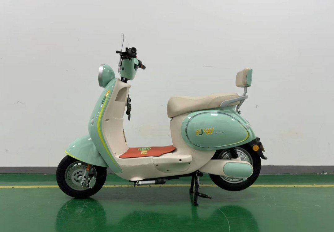 MOTO ELETRICA RETRO JTW 800W 32KM/H