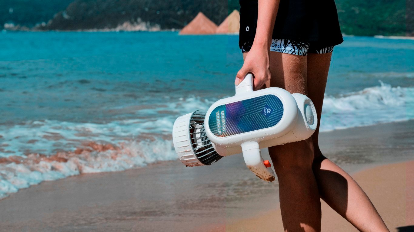 Scooter Aquático Sublue Hagul EZ LED 5 km/h - Branco - Imagem 7