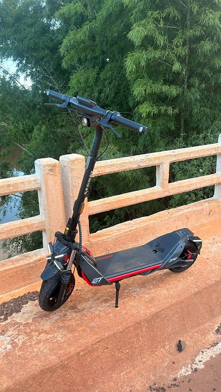 Patinete Elétrico ZT3 Pro - Velocidade máxima: até 40 km/h - Imagem 12