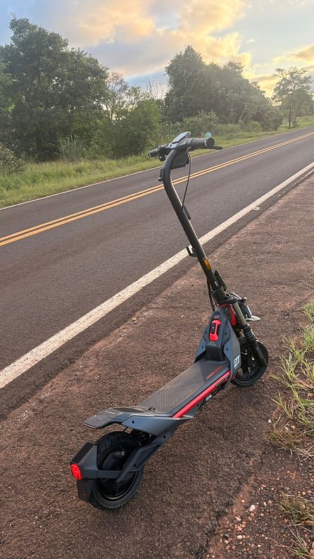 Patinete Elétrico ZT3 Pro - Velocidade máxima: até 40 km/h - Imagem 8